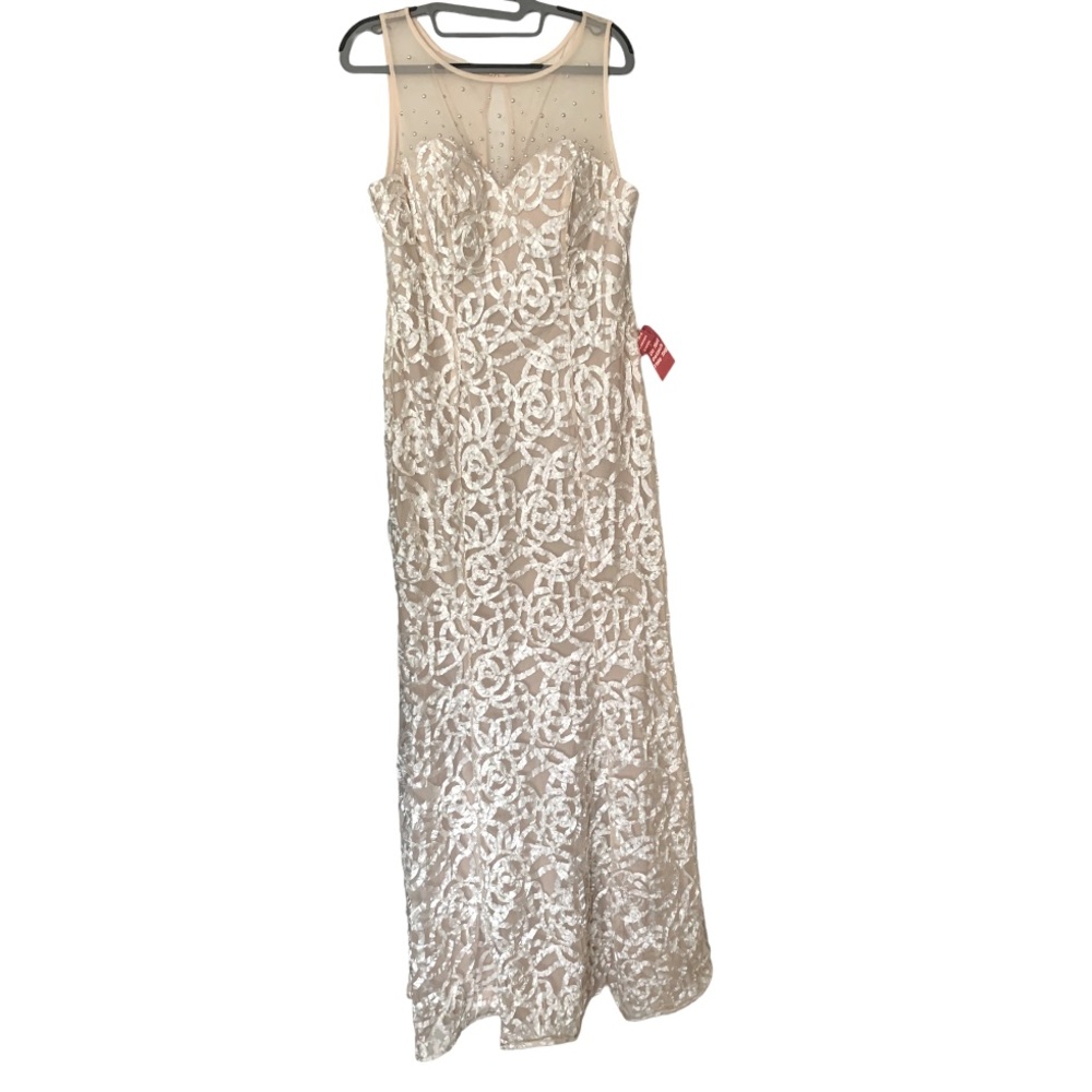 NEW WITH TAG Ignite Evenings gowns size 12 - Picture 2 of 6